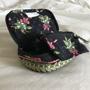 VERA BRADLEY JEWELRY TRAVEL CASE